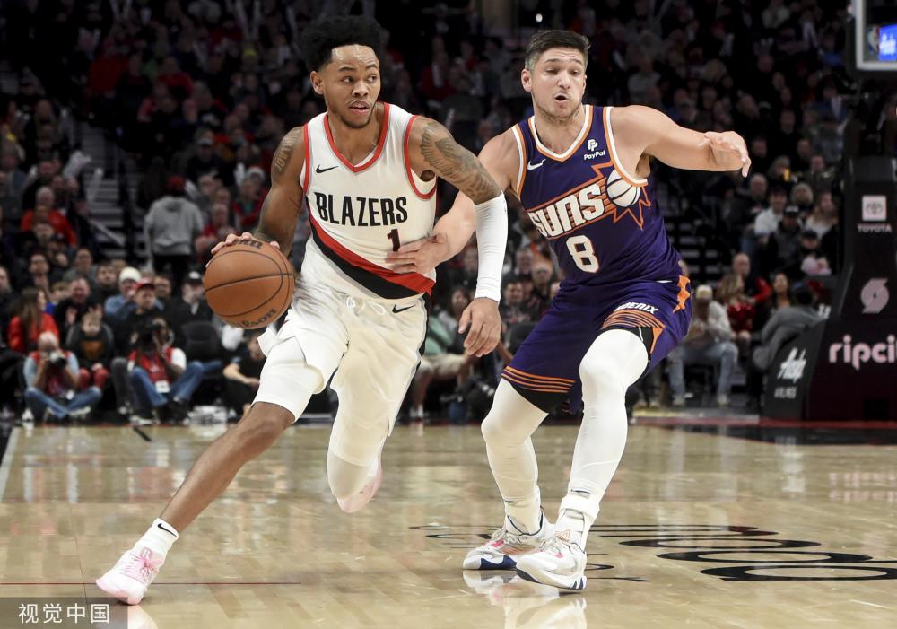 利物浦险胜 利物浦险胜